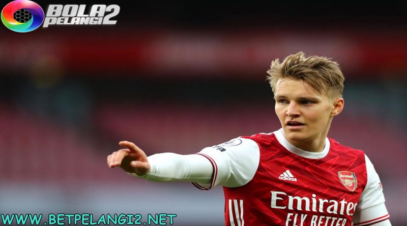 Carlo Ancelotti Melarang Kembalinya Martin Odegaard ke Arsenal