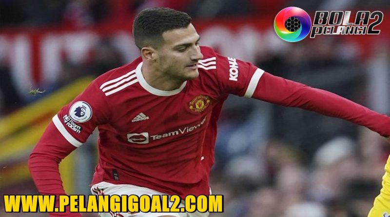 Buyar harapan AS Roma membajak Diogo Dalot